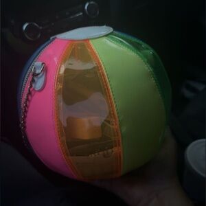 Beach ball purse 🏝️😍😍